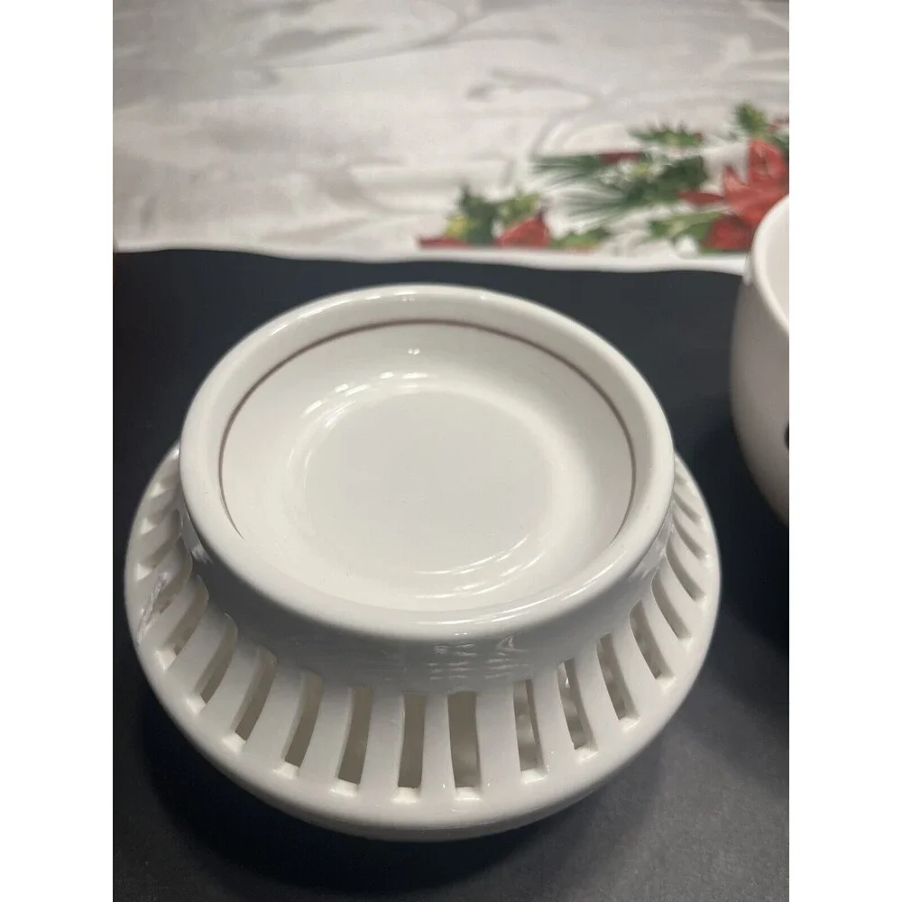 Williams Sonoma Porcelain Fondue Pot with 6 Dipping Forks - New in Box